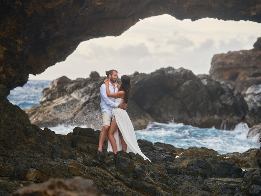 Engagement Photoshoot in destination of Aruba of couple
